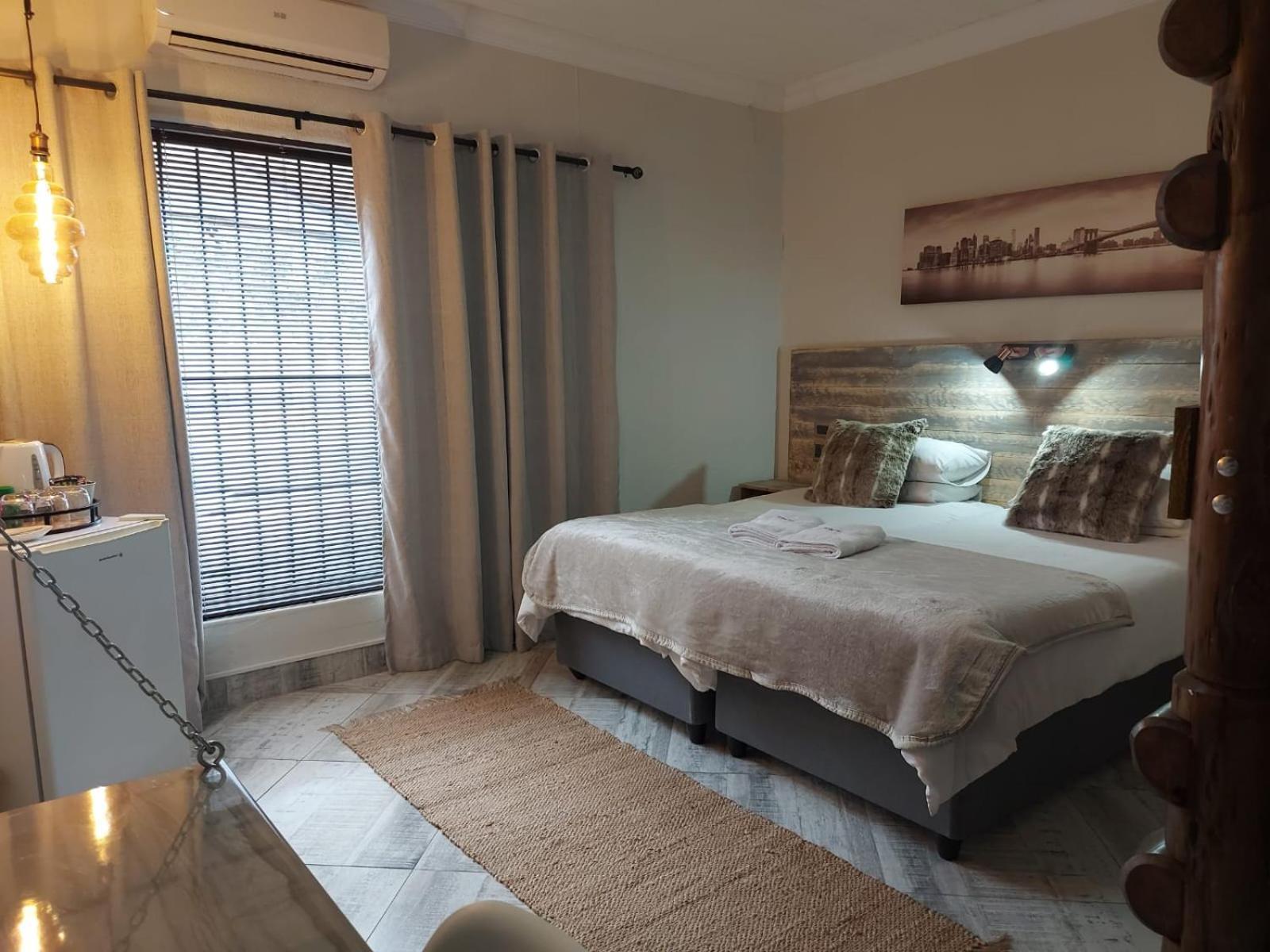 Villa Mariss Guesthouse Kraaifontein ภายนอก รูปภาพ